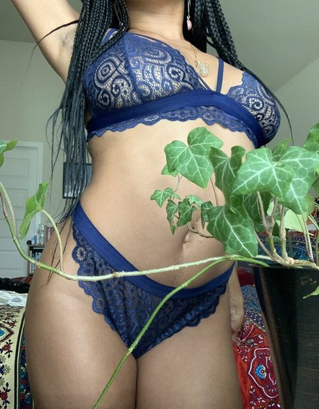 anyaivy onlyfans pics leaked