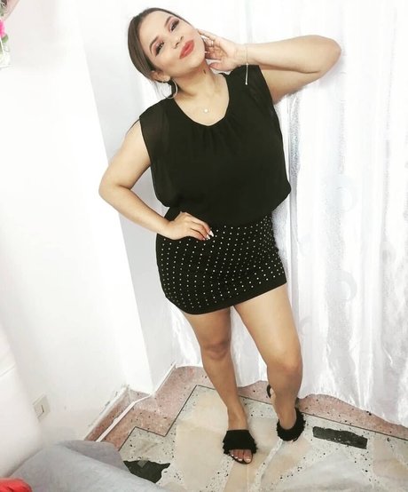 hanging tits onlyfans hd render