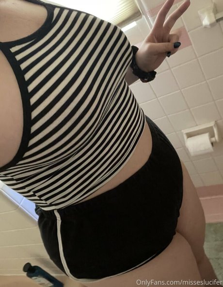 lucigonewild Profile image