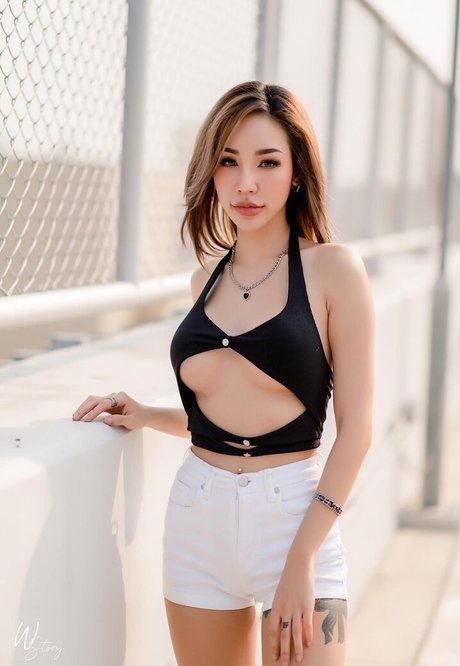 chaly xx leaked nude onlyfans