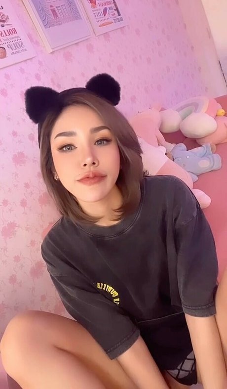 chaly xx onlyfans nudes leaks