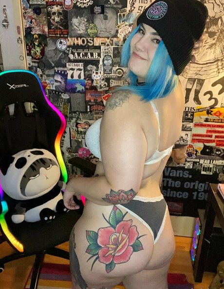 sandyblux naked onlyfans leak