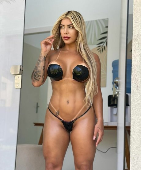 Ingrid Rodrigues onlyfans model photos