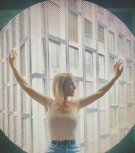 Jeanette Biedermann onlyfans leaks.