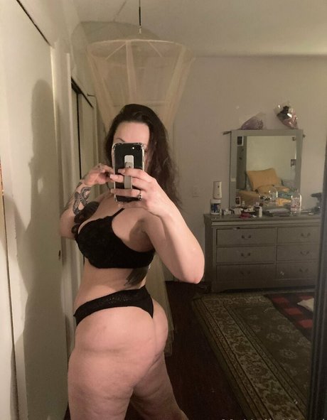 mshollywood100 strip onlyfans