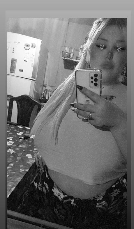 luianaxxx onlyfans tits