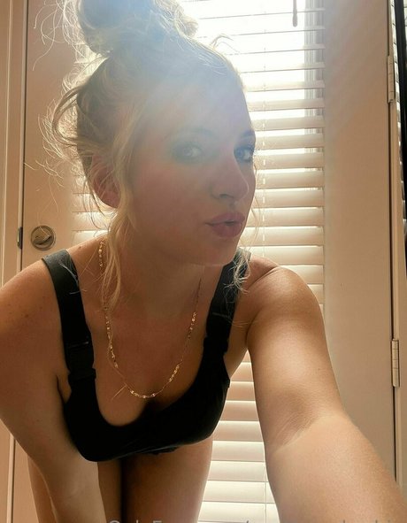 lesbian ass onlyfans free naked picture