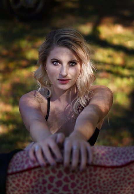 baylie nicolexo feet onlyfans