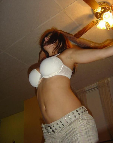 Amanda Wenk onlyfans naked