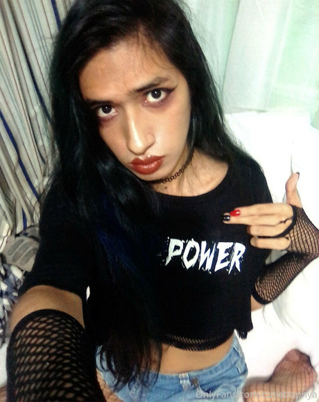 cutietrapnya onlyfans topless