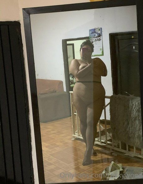 roxxywood onlyfans model