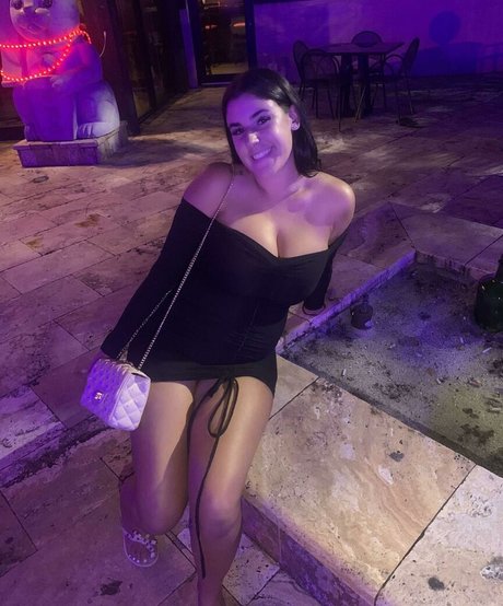 Lizzy Rae onlyfans leaked dirtyship