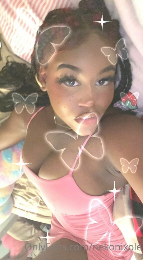 nekonixole onlyfans pics