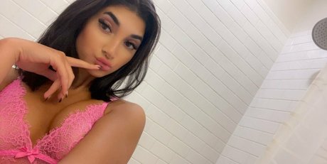 Rachel Robertson onlyfans leaked naked