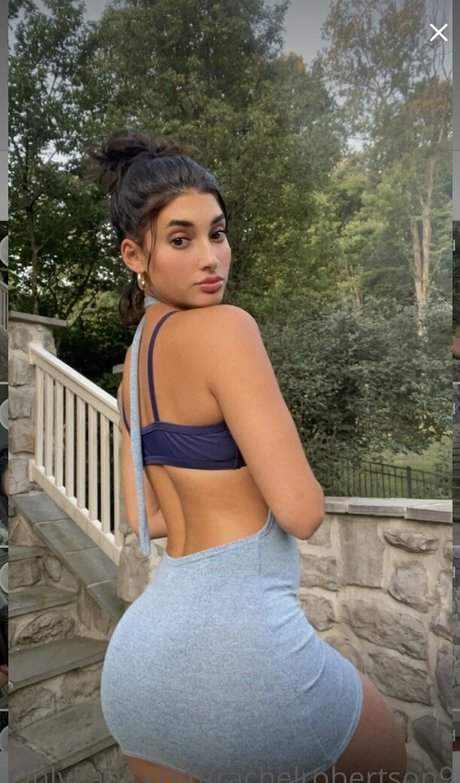 Rachel Robertson onlyfans topless