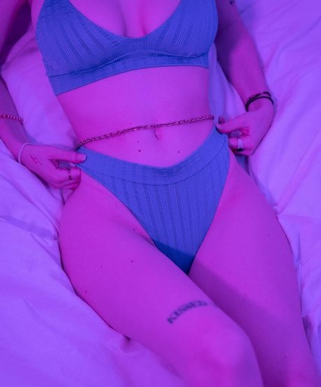 Caponce onlyfans images