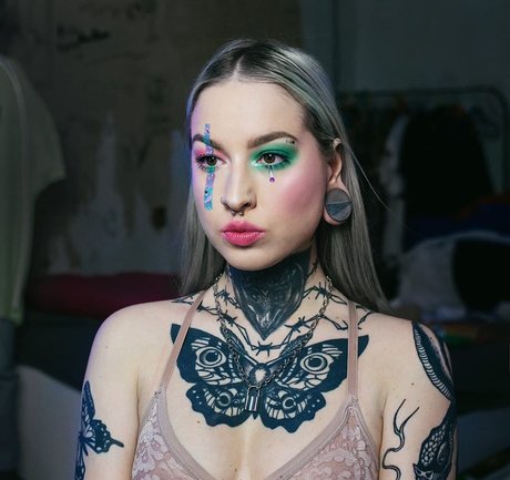 dariamilk onlyfans content