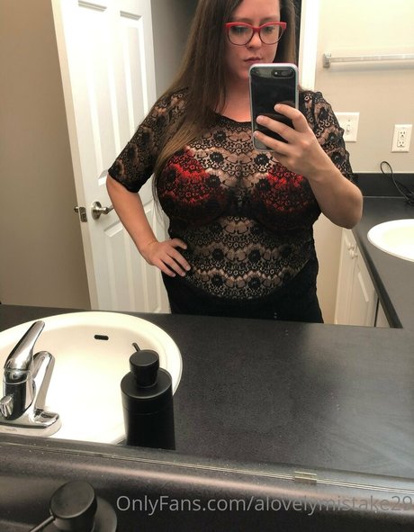 alovelymistake29 onlyfans nudes