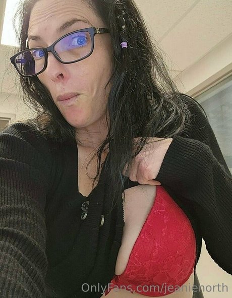jeanienorth onlyfans leaked photos