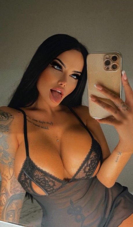 enisesudeofficial onlyfans nudes porn