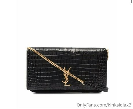 lolakinksxxxx onlyfans fotos