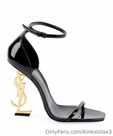 lolakinksxxxx onlyfans leaked nude