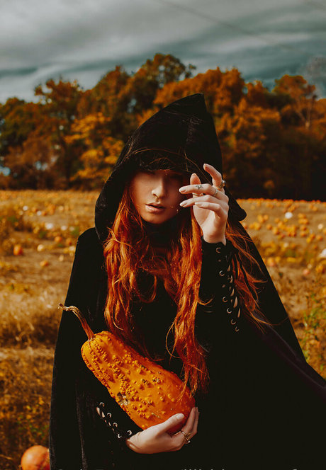 lilithjenovaxfree onlyfans images