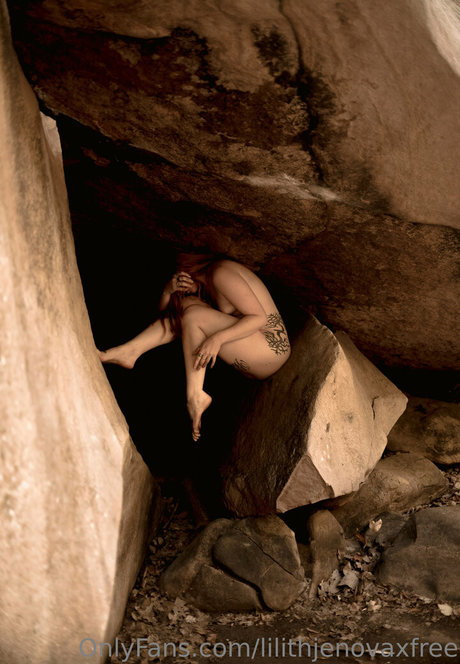 lilithjenovaxfree naked onlyfans leaked