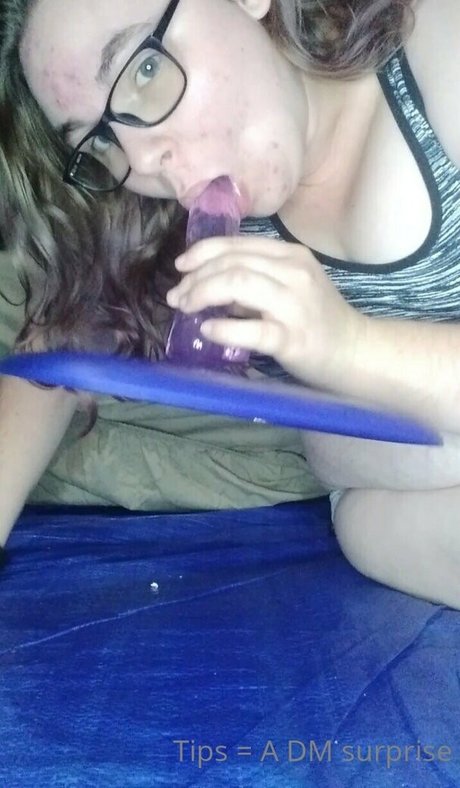 queenbee 03 onlyfans content leaked