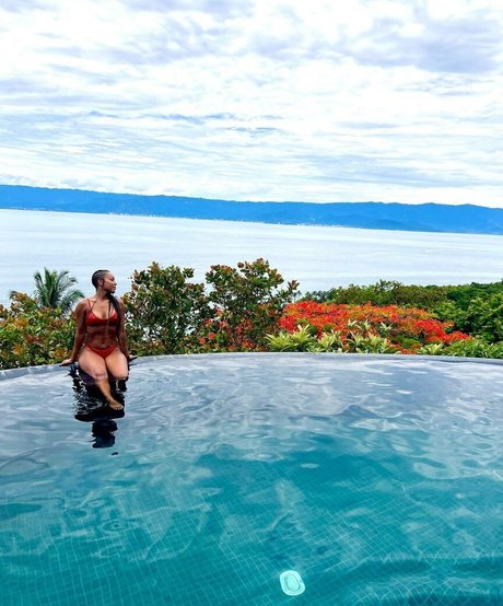 Negra Li onlyfans naked leaks