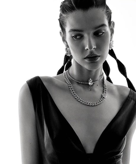 Sasha Zotova onlyfans nude