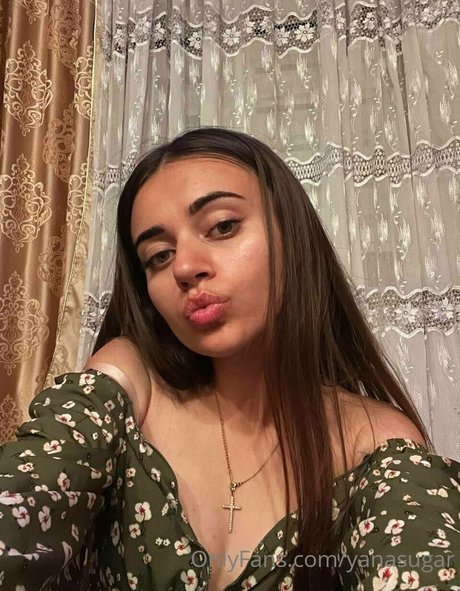 yanasugar onlyfans pics