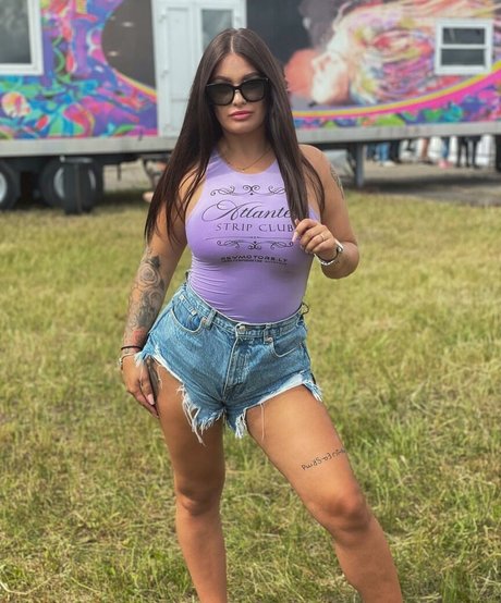 Agne Agnieska onlyfans leaks.