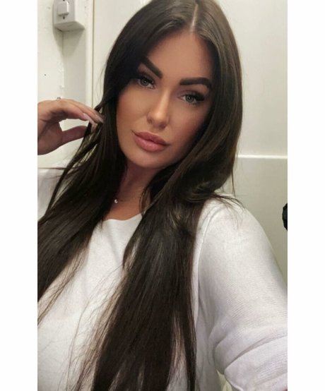 Agne Agnieska nsfw onlyfans