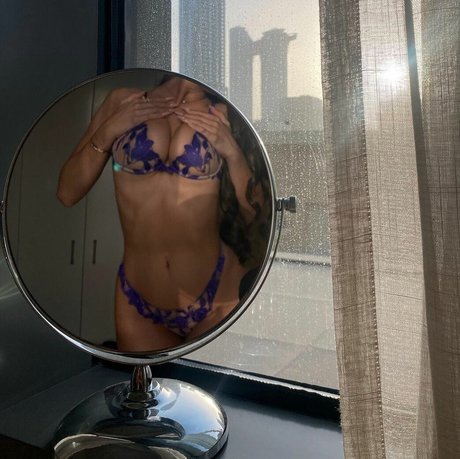 Natalia Barulich onlyfans leak