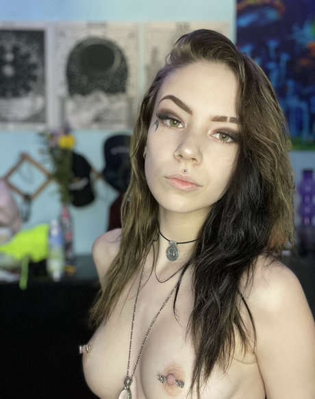 Midnight rav3n onlyfans naked pics