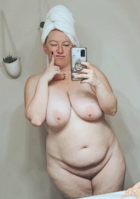 dominosweets onlyfans fuck