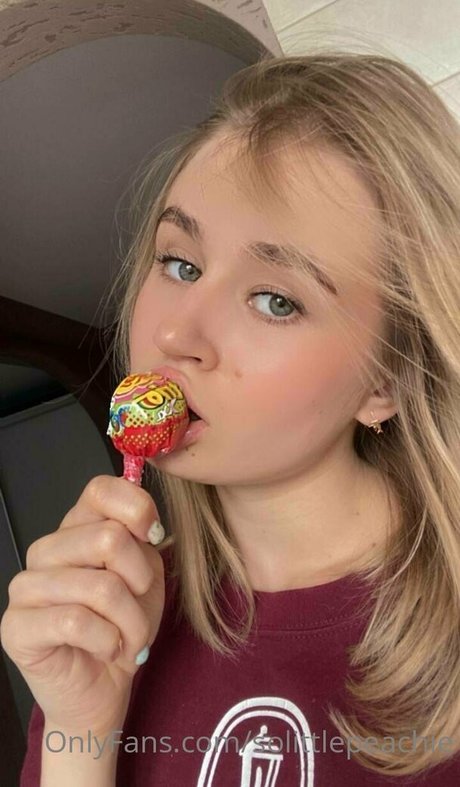 solittlepeachie onlyfans exposed