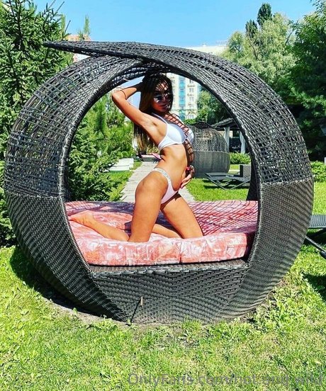 hot and wild onlyfans fotos