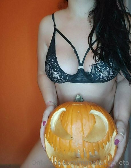 monella veneta onlyfans leaks