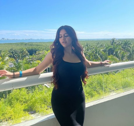 Suman Maria onlyfans naked