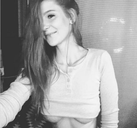 fitness influencer onlyfans sexy nude illustration