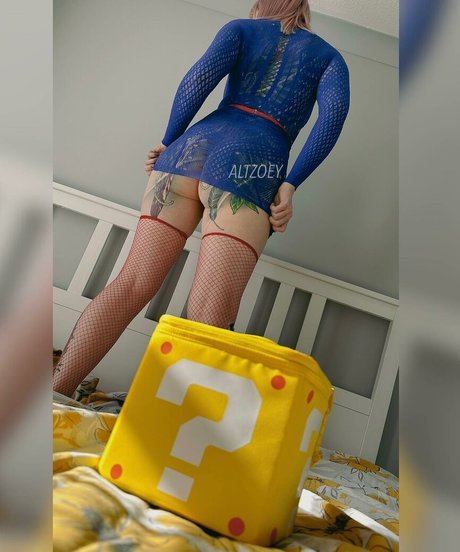 milf young onlyfans pornographic artwork