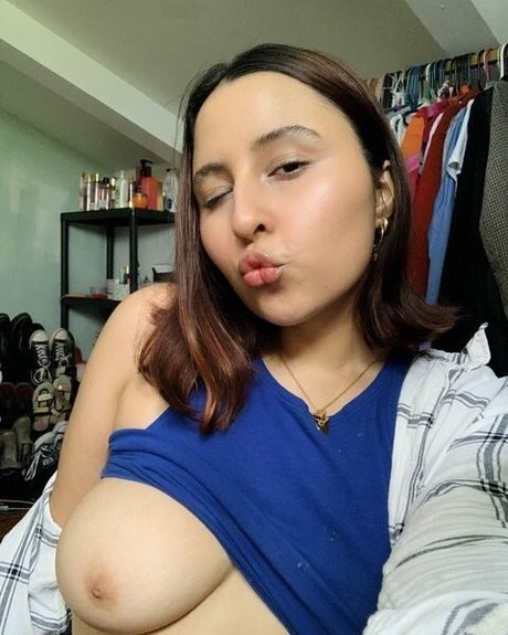 emmaalopez onlyfans leajs