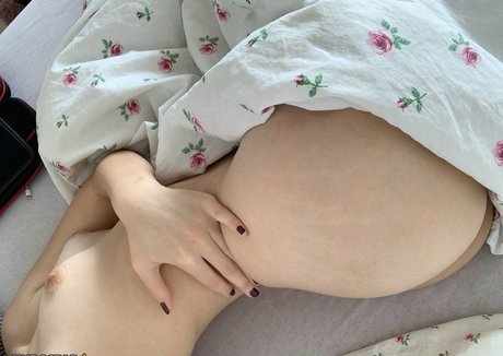 Pinkpoison Diandra nude onlyfans pics