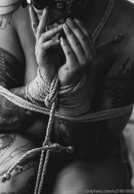 lunalynn26 naked onlyfans leak