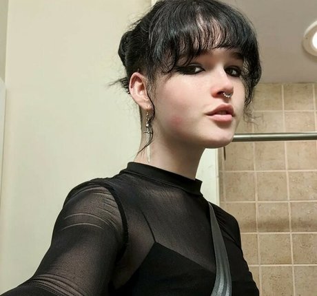 Whimsy Waffle only fans leaks