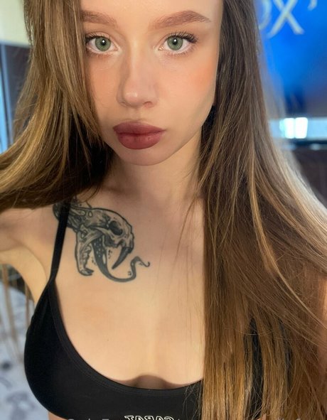 sayonaramollyfree onlyfans nude tits