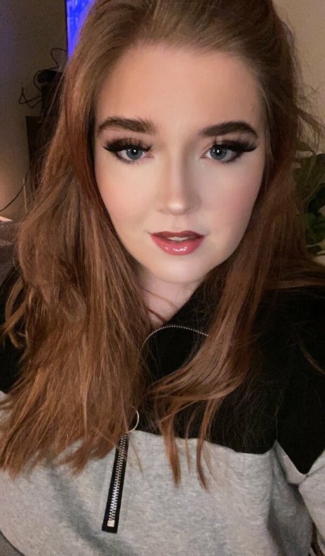 Bella Bay onlyfans x