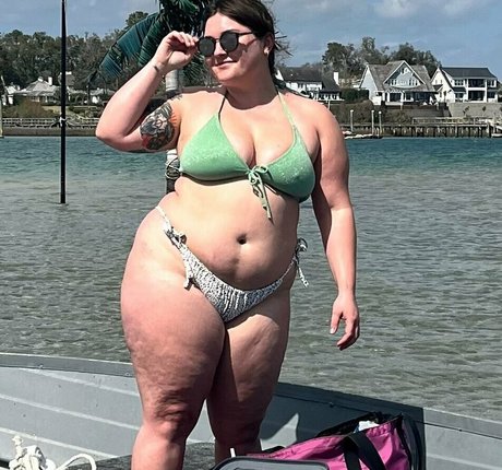 squishwhore porn only fans